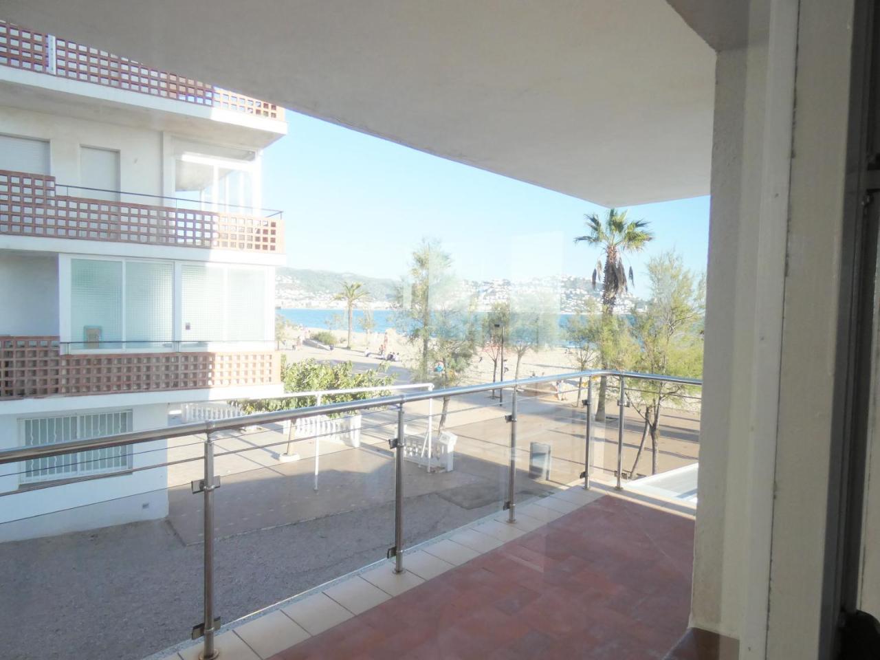 Europa 18 Apartment โรเซส ภายนอก รูปภาพ